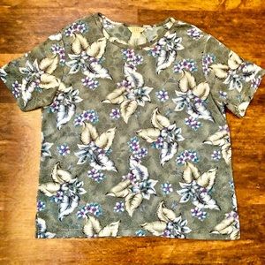 Dressy or Casual Top, size XLarge, Like New, EUC by Teddi